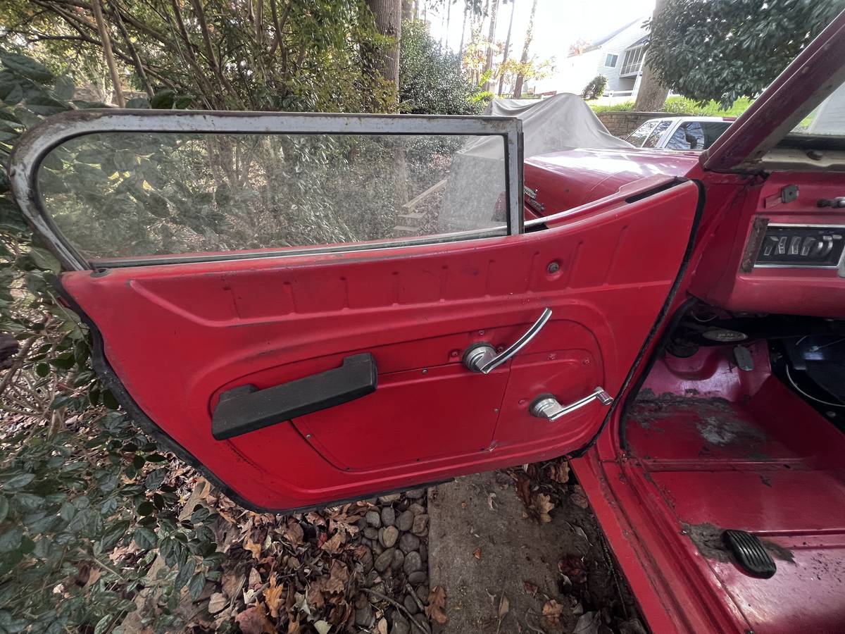 Jeep-jeepster-commando-1969-red-22