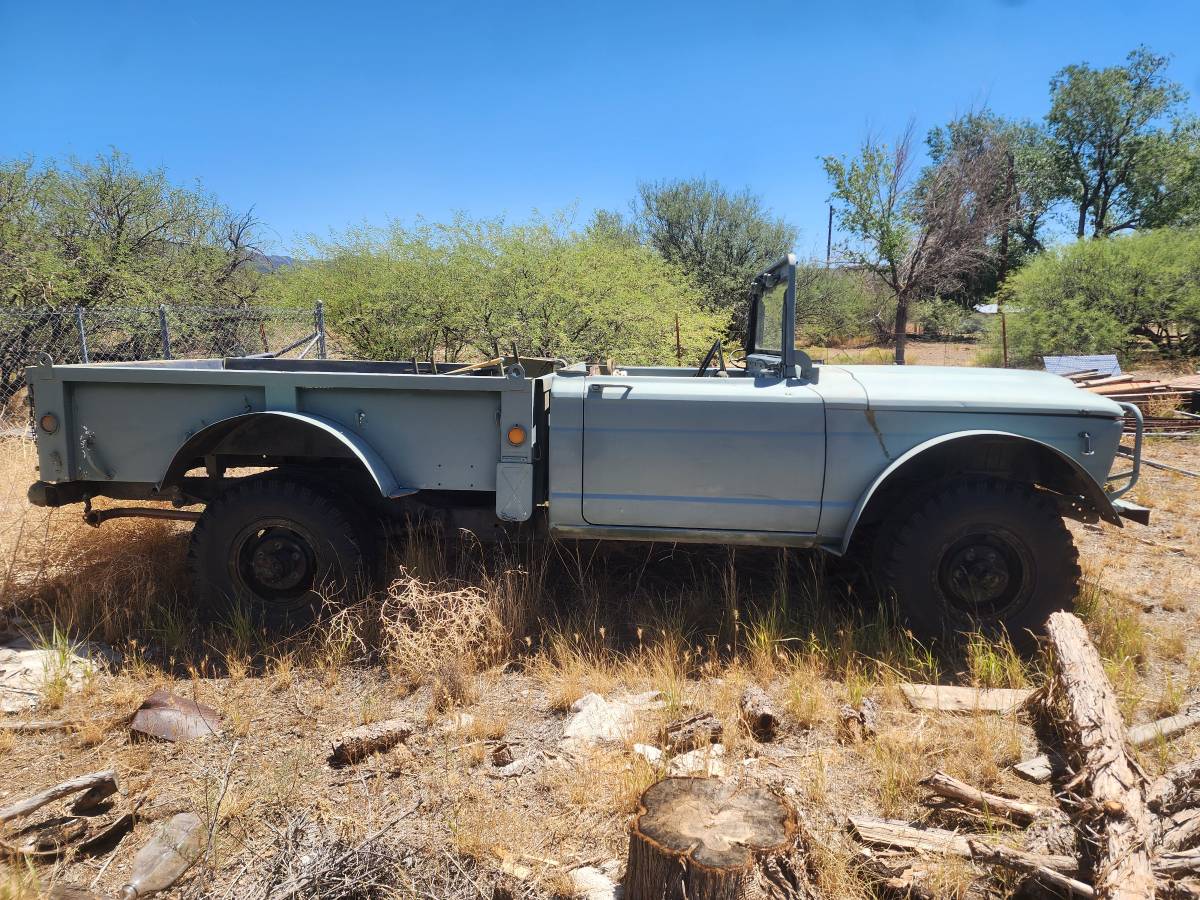 Jeep-m715-1968-green-2