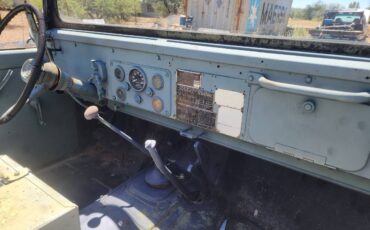 Jeep-m715-1968-green-4