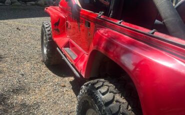 Jeep-renegade-1991-red-1