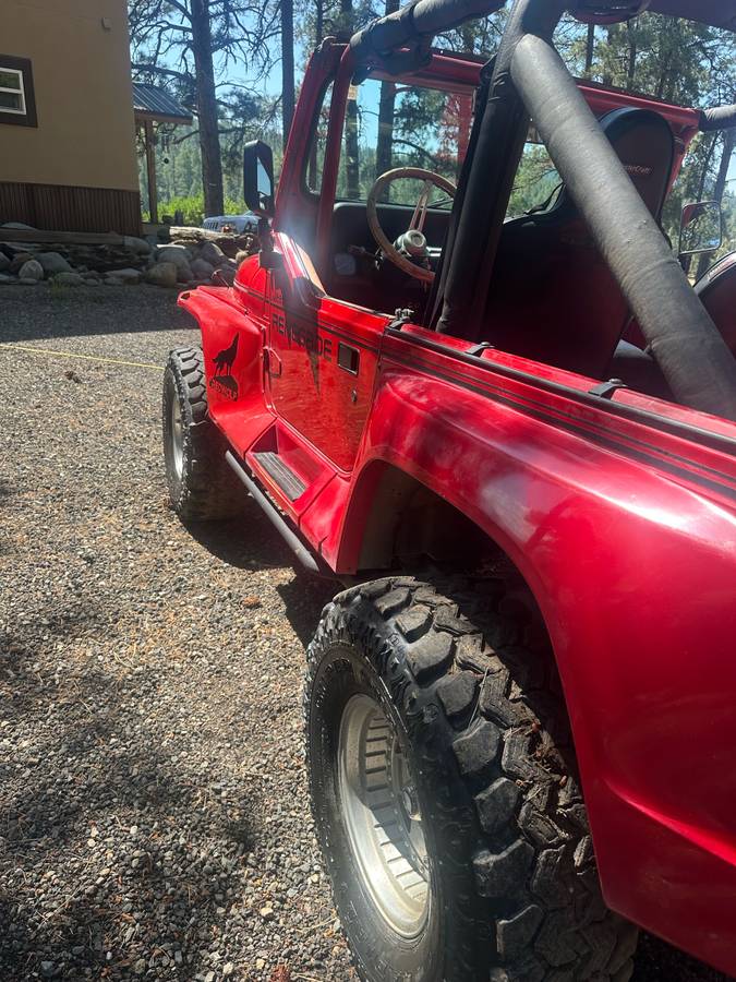 Jeep-renegade-1991-red-1