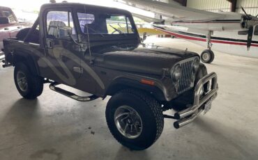 Jeep-scrambler-1983