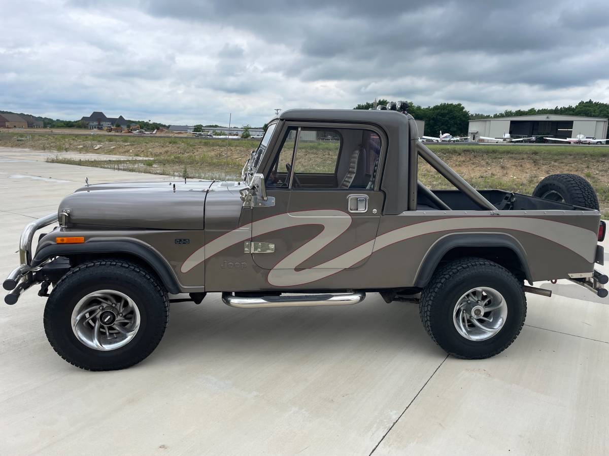 Jeep-scrambler-1983-5