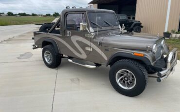 Jeep-scrambler-1983-8