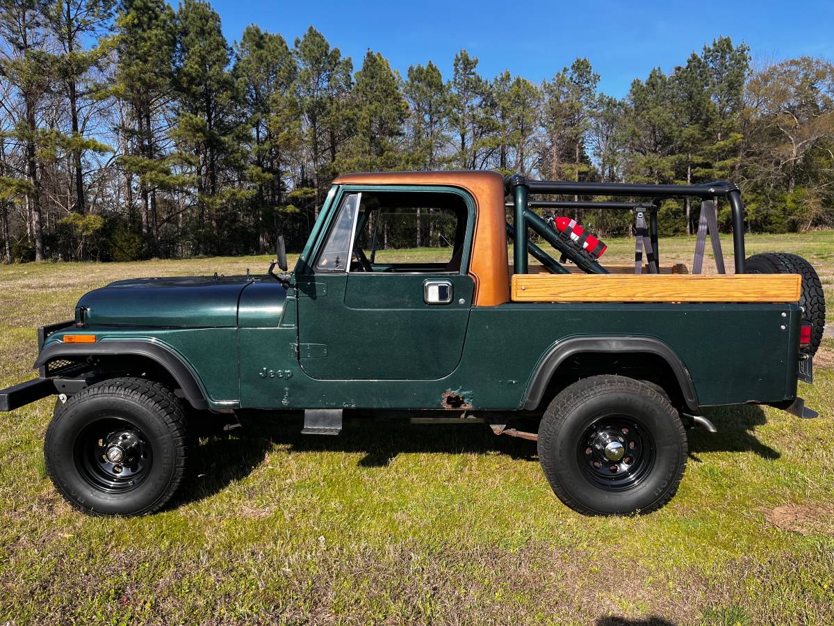 Jeep-scrambler-cj-8-1982-green-1