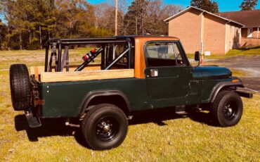 Jeep-scrambler-cj-8-1982-green
