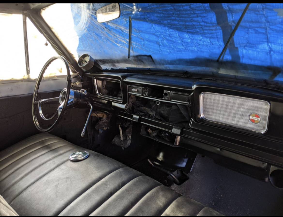 Jeep-wagoneer-1965-yellow-5