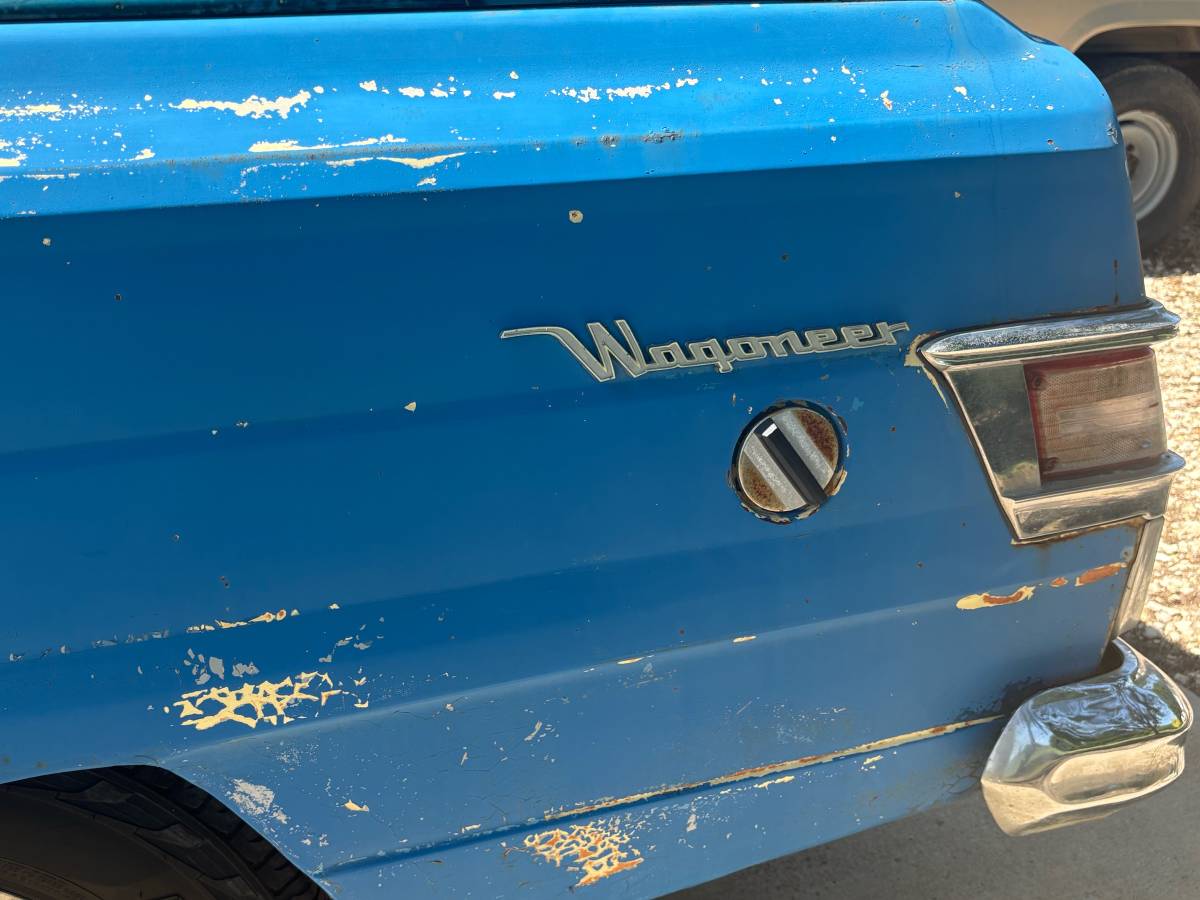 Jeep-wagoneer-1969-blue-18