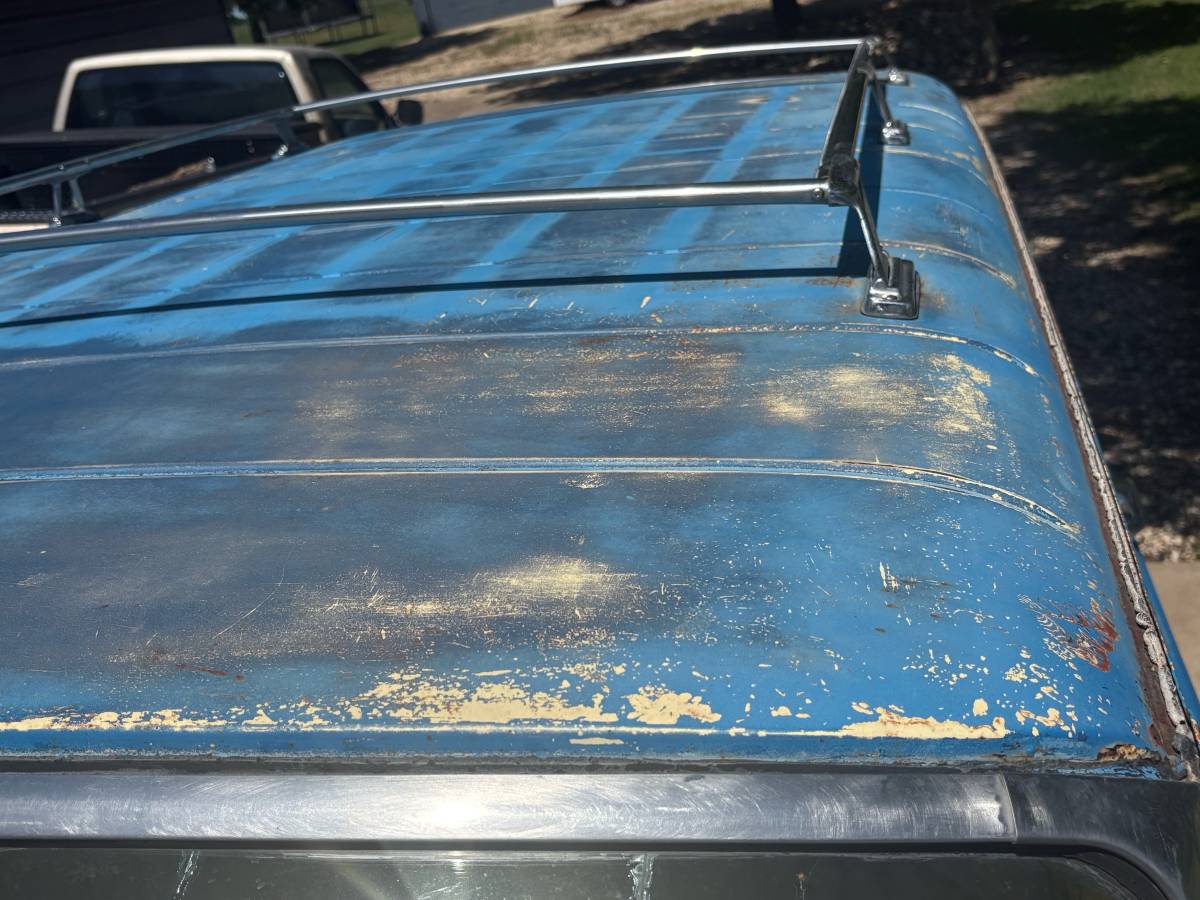 Jeep-wagoneer-1969-blue-23