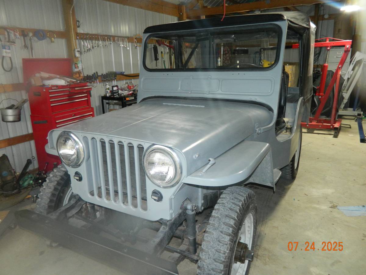 Jeep-willys-1946-grey-7