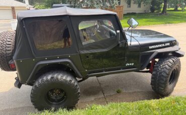 Jeep-wrangle-1987-black-6