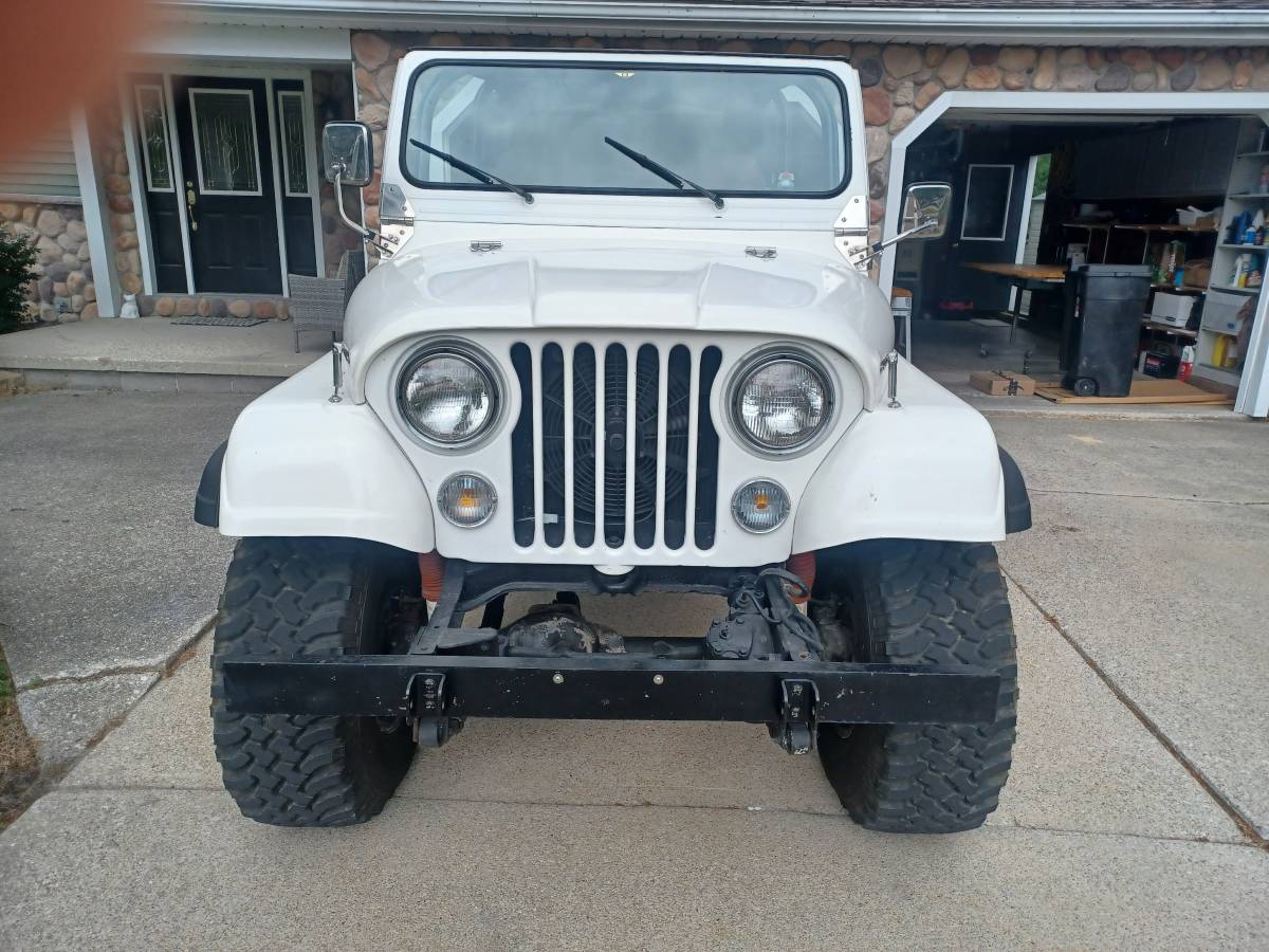 Jeep-wrangler-1965-white-1