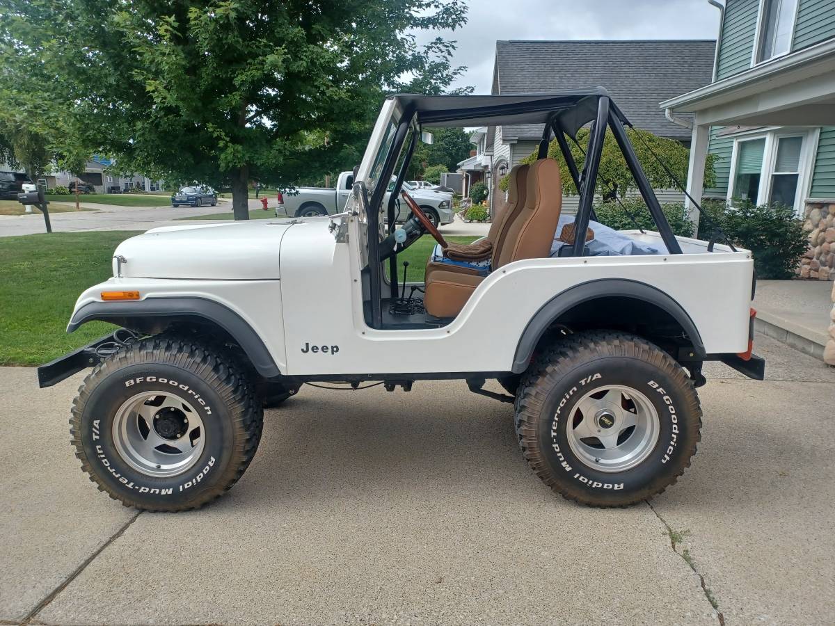 Jeep-wrangler-1965-white-2