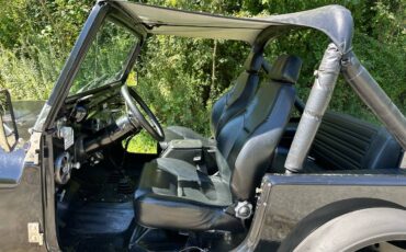 Jeep-wrangler-1983-black-11