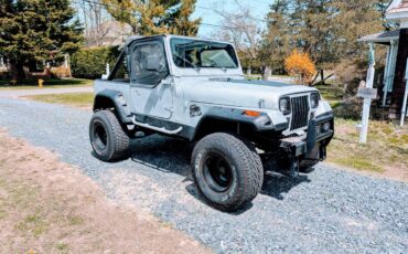 Jeep-wrangler-1987-custom-1