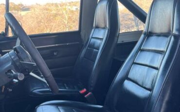 Jeep-wrangler-1987-custom-3