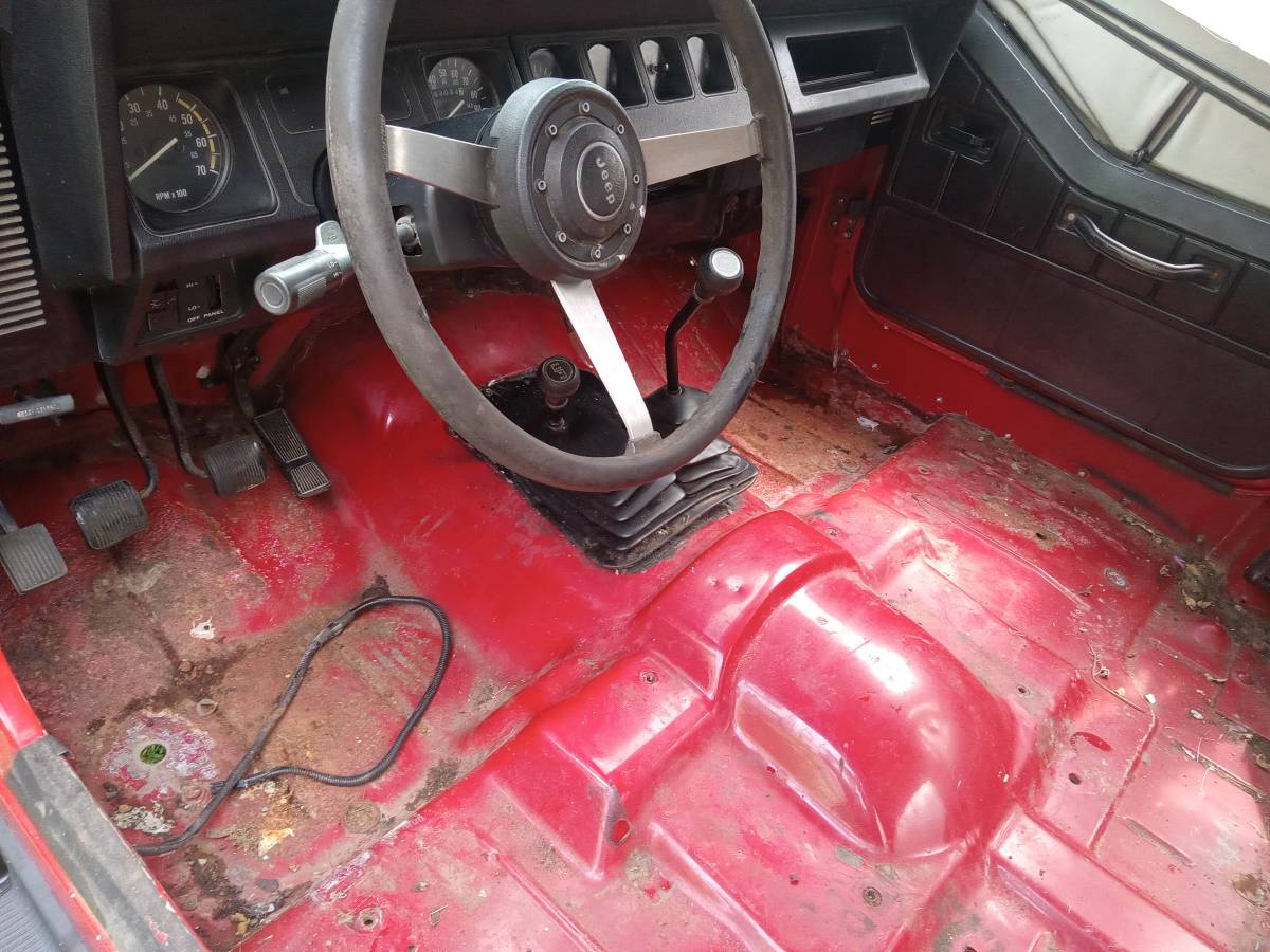 Jeep-wrangler-1987-red-7