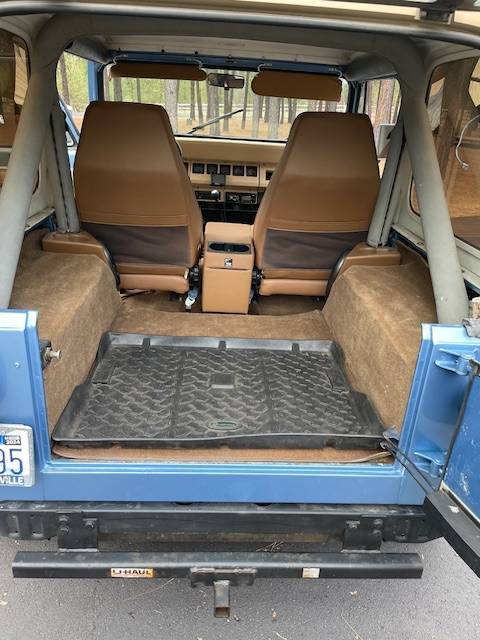 Jeep-wrangler-1988-4