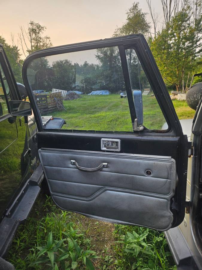 Jeep-wrangler-1988-green-9