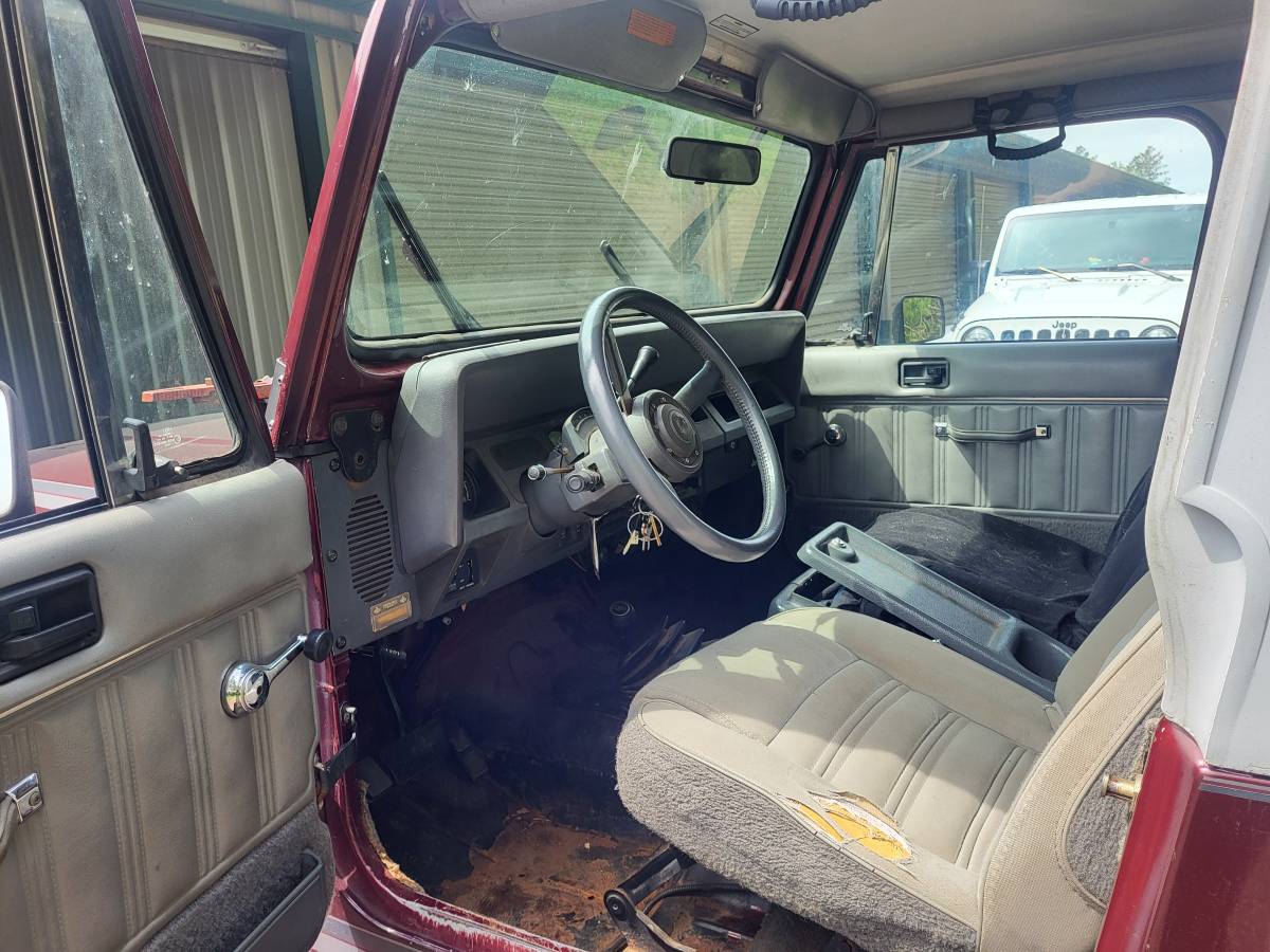 Jeep-wrangler-1988-red-6