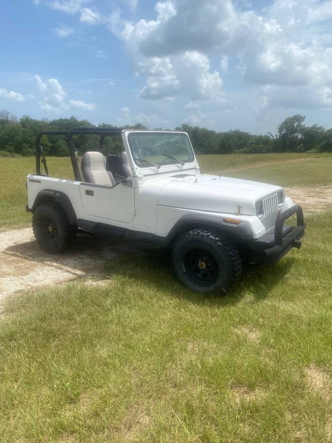 Jeep-wrangler-1988-white-1