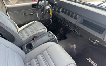 Jeep-wrangler-1988-white-1