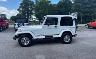 Jeep-wrangler-1988-white-10