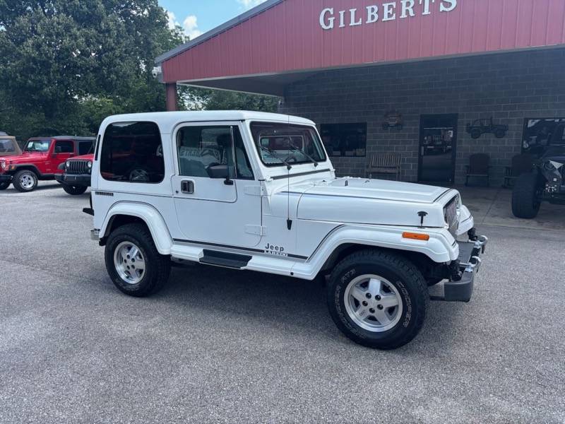 Jeep-wrangler-1988-white-14
