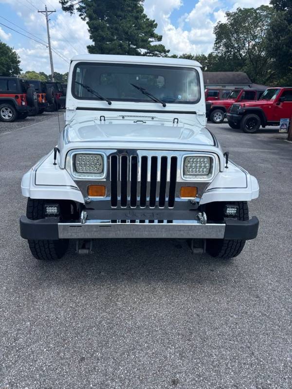Jeep-wrangler-1988-white-15