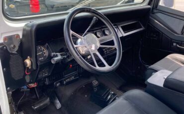 Jeep-wrangler-1988-white-2