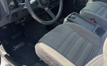 Jeep-wrangler-1988-white-5