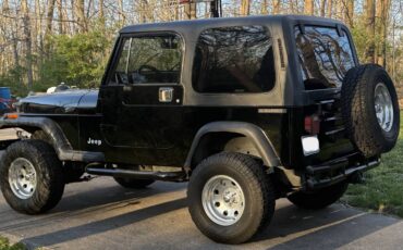 Jeep-wrangler-1989-black-4