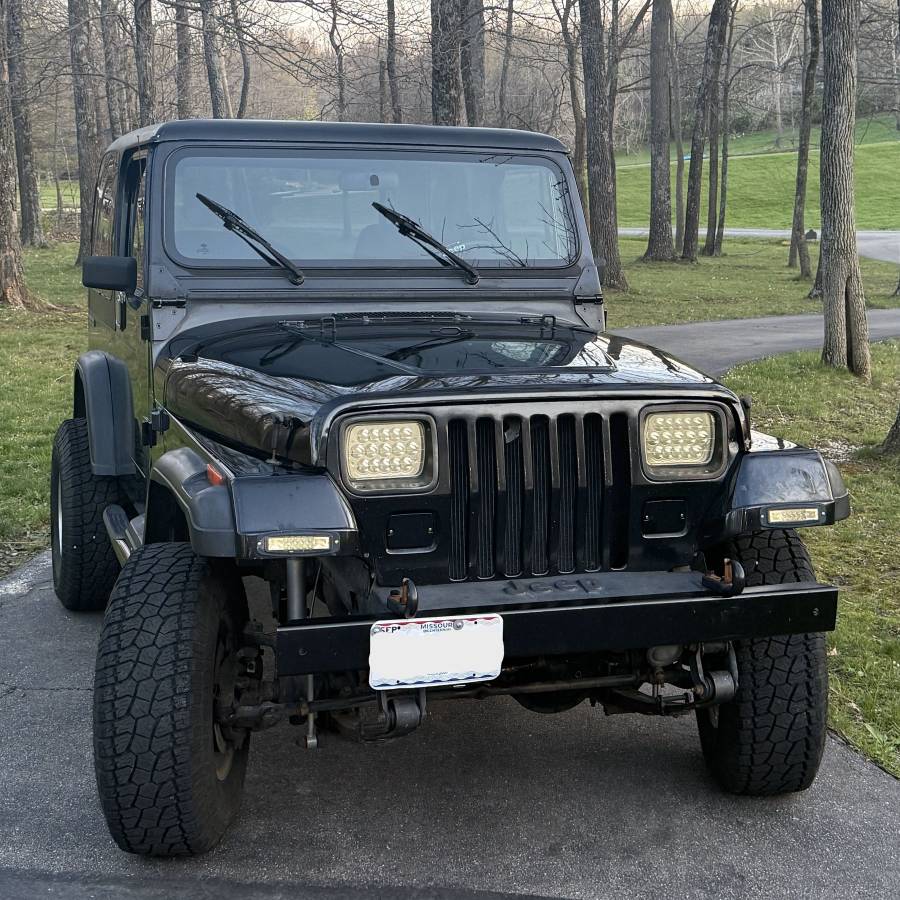 Jeep-wrangler-1989-black-7