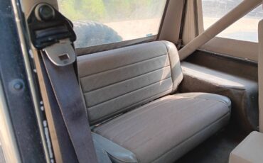 Jeep-wrangler-1989-white-5