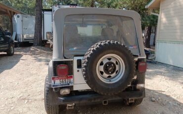 Jeep-wrangler-1989-white-6