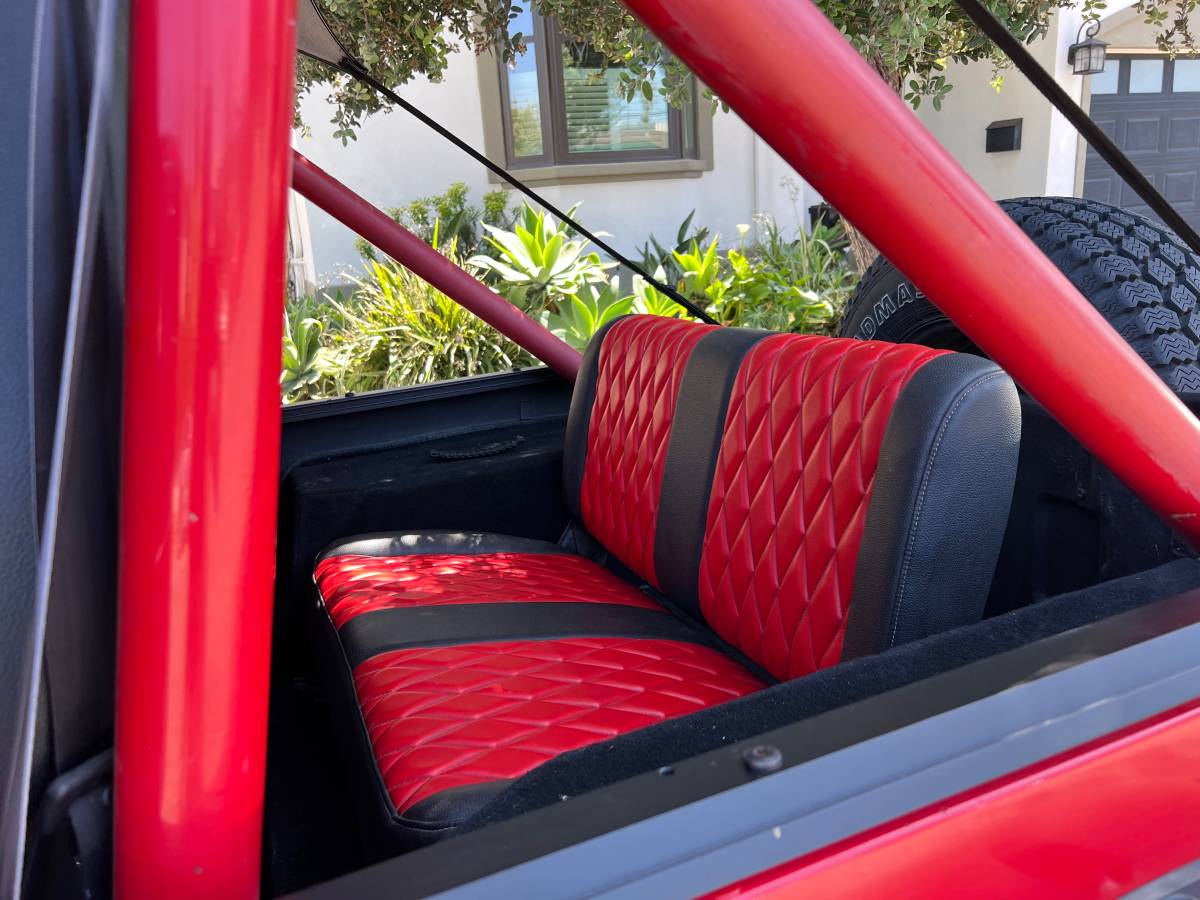 Jeep-wrangler-1990-9