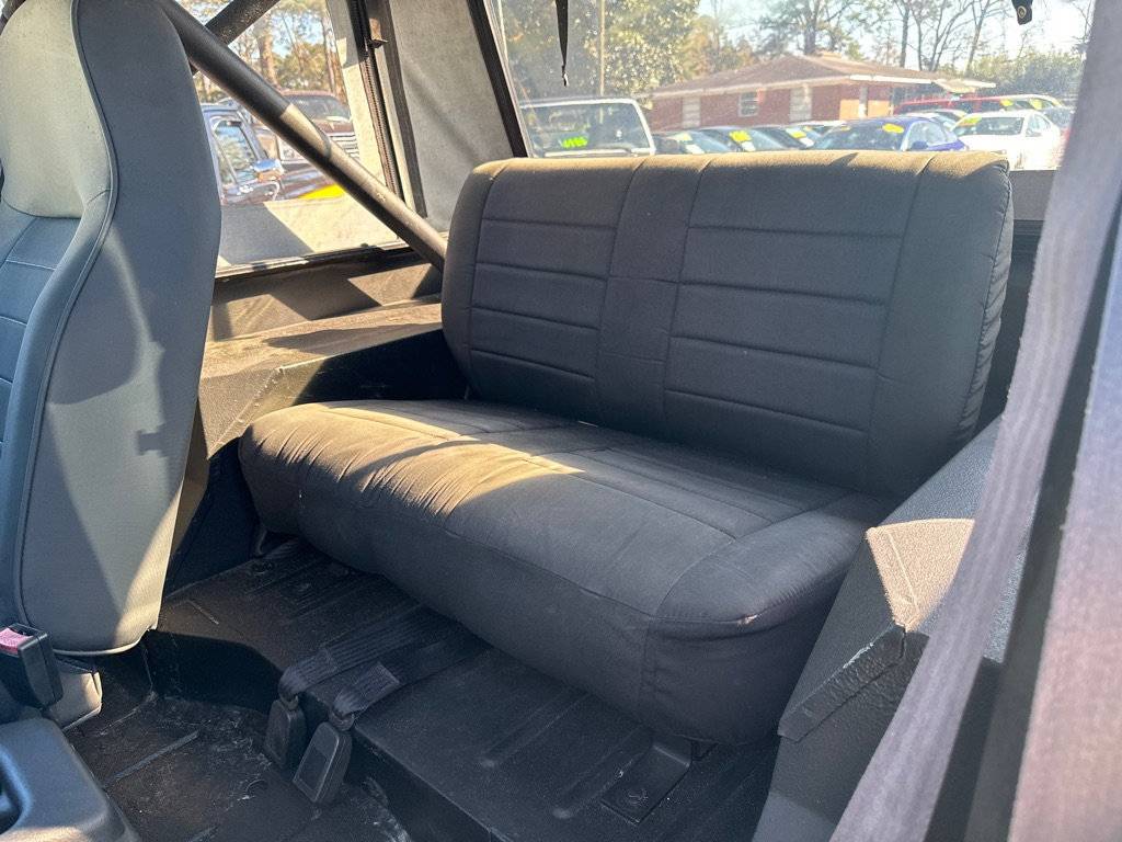 Jeep-wrangler-1990-blue-11
