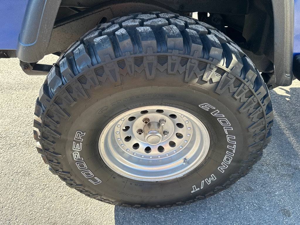 Jeep-wrangler-1990-blue-17