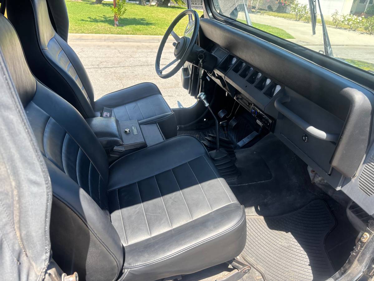 Jeep-wrangler-1991-1