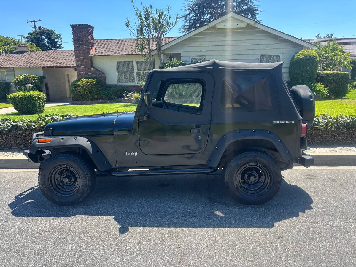 Jeep-wrangler-1991-23