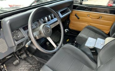 Jeep-wrangler-1992-black-11