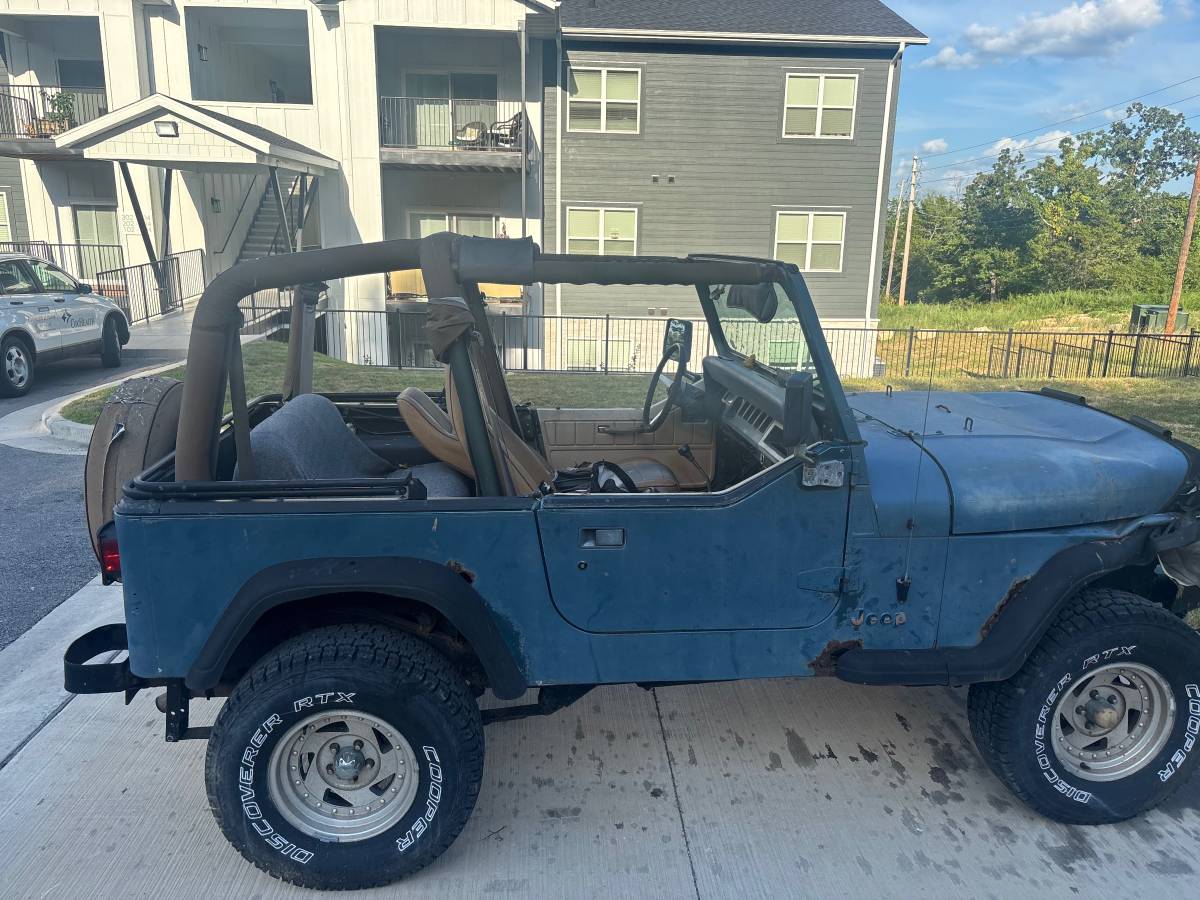Jeep-wrangler-1992-blue-1