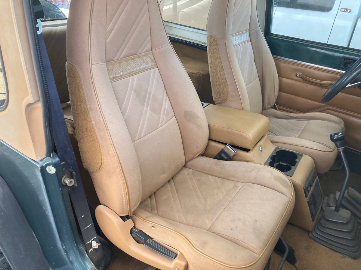 Jeep-wrangler-1993-green-6