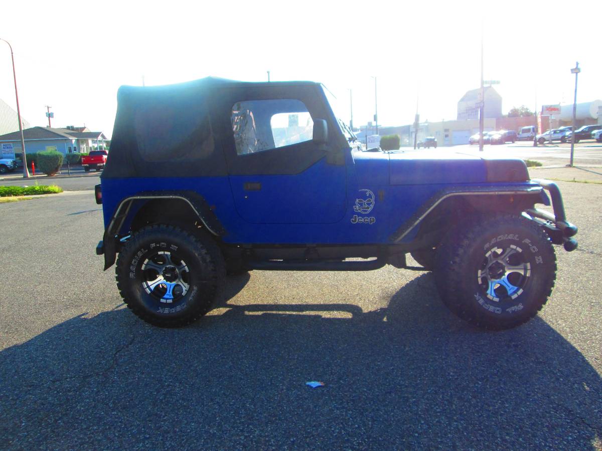 Jeep-wrangler-1994-blue-13