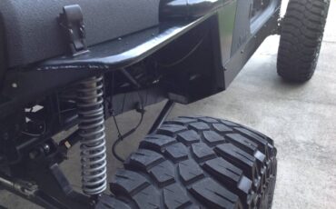 Jeep-wrangler-1995-black-16