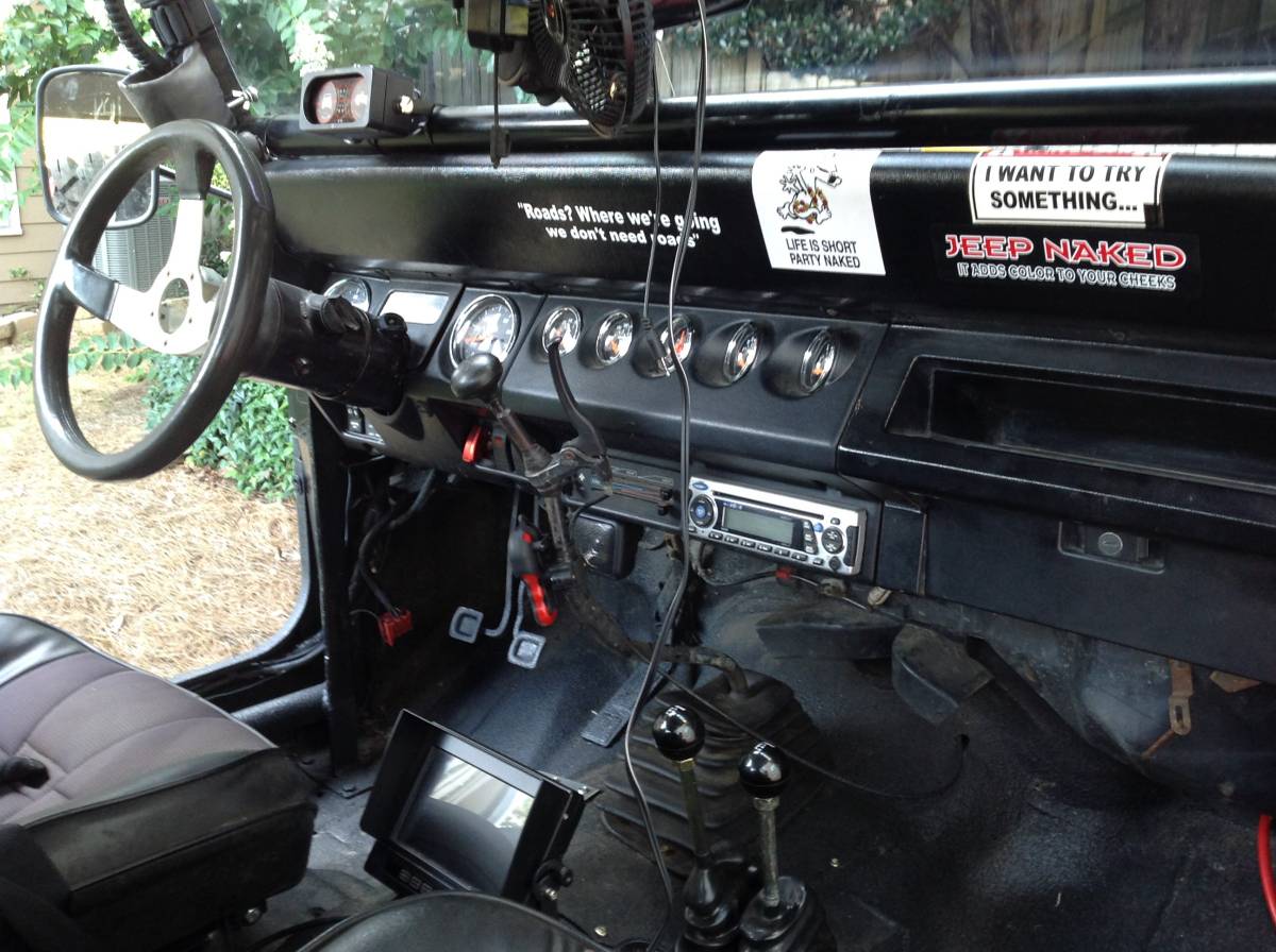 Jeep-wrangler-1995-black-8