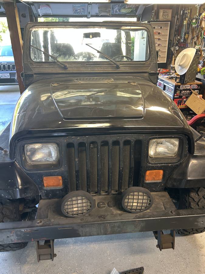 Jeep-wrangler-base-1992-black-2