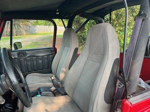 Jeep-wrangler-diesel-1994-red-7