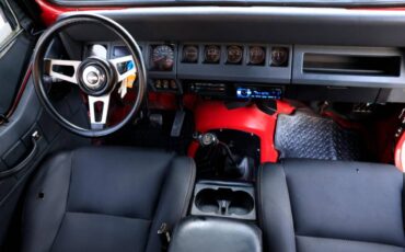 Jeep-wrangler-s-1992-red-1