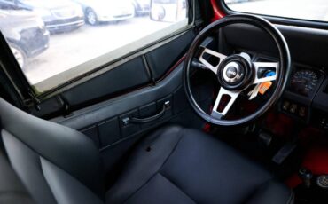 Jeep-wrangler-s-1992-red-19